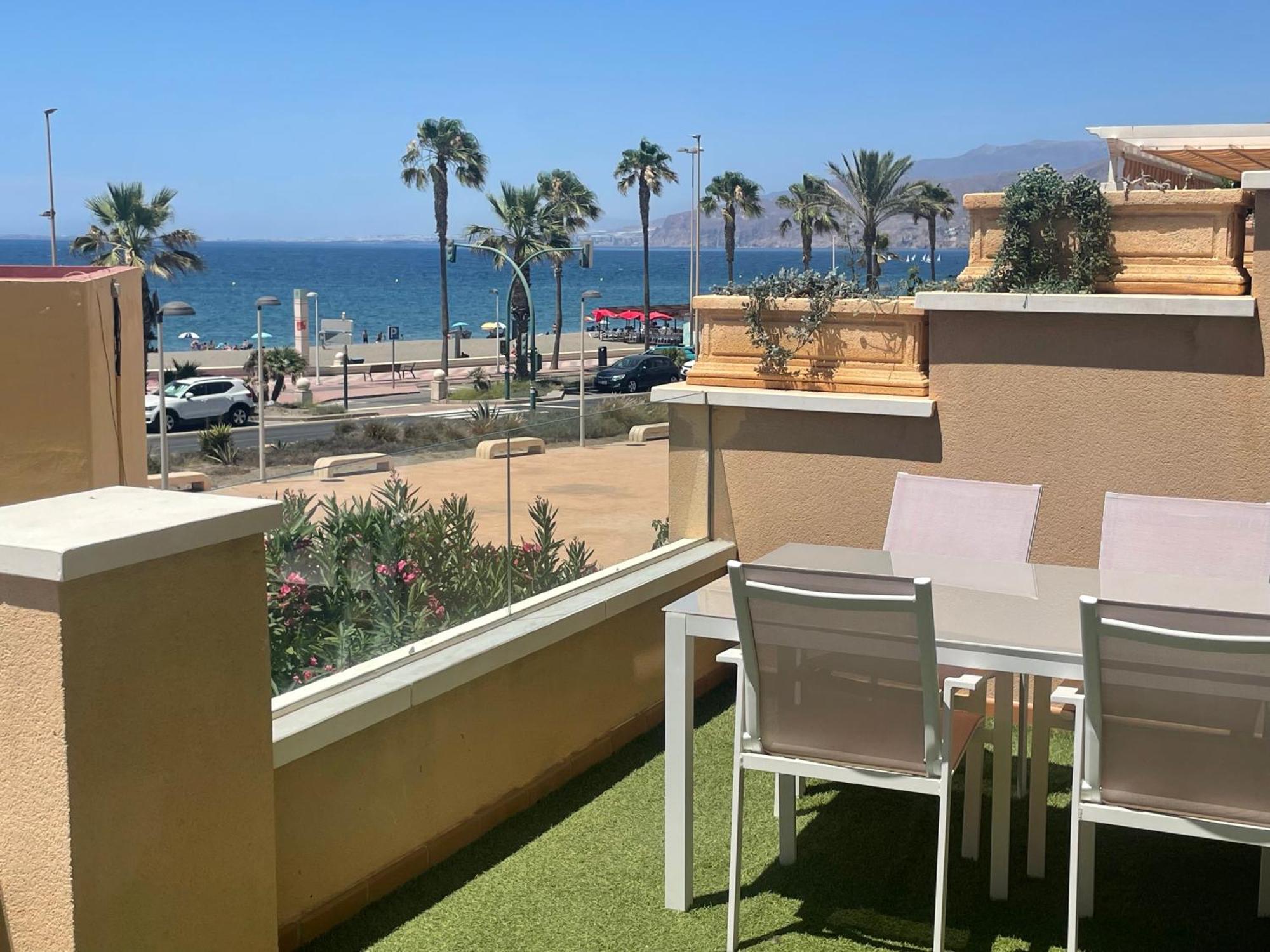 Apartamento 3 Home Suites Almeria Exterior photo