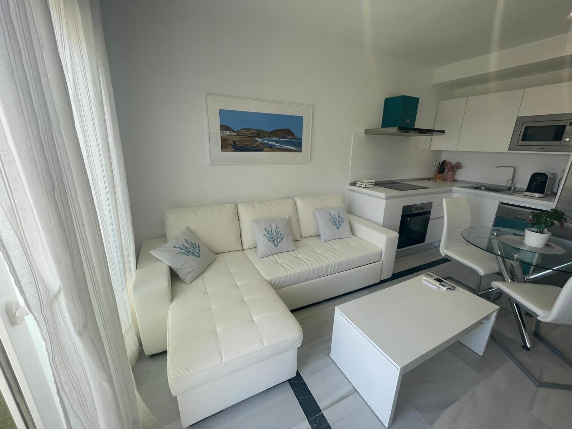 Apartamento 3 Home Suites Almeria Exterior photo