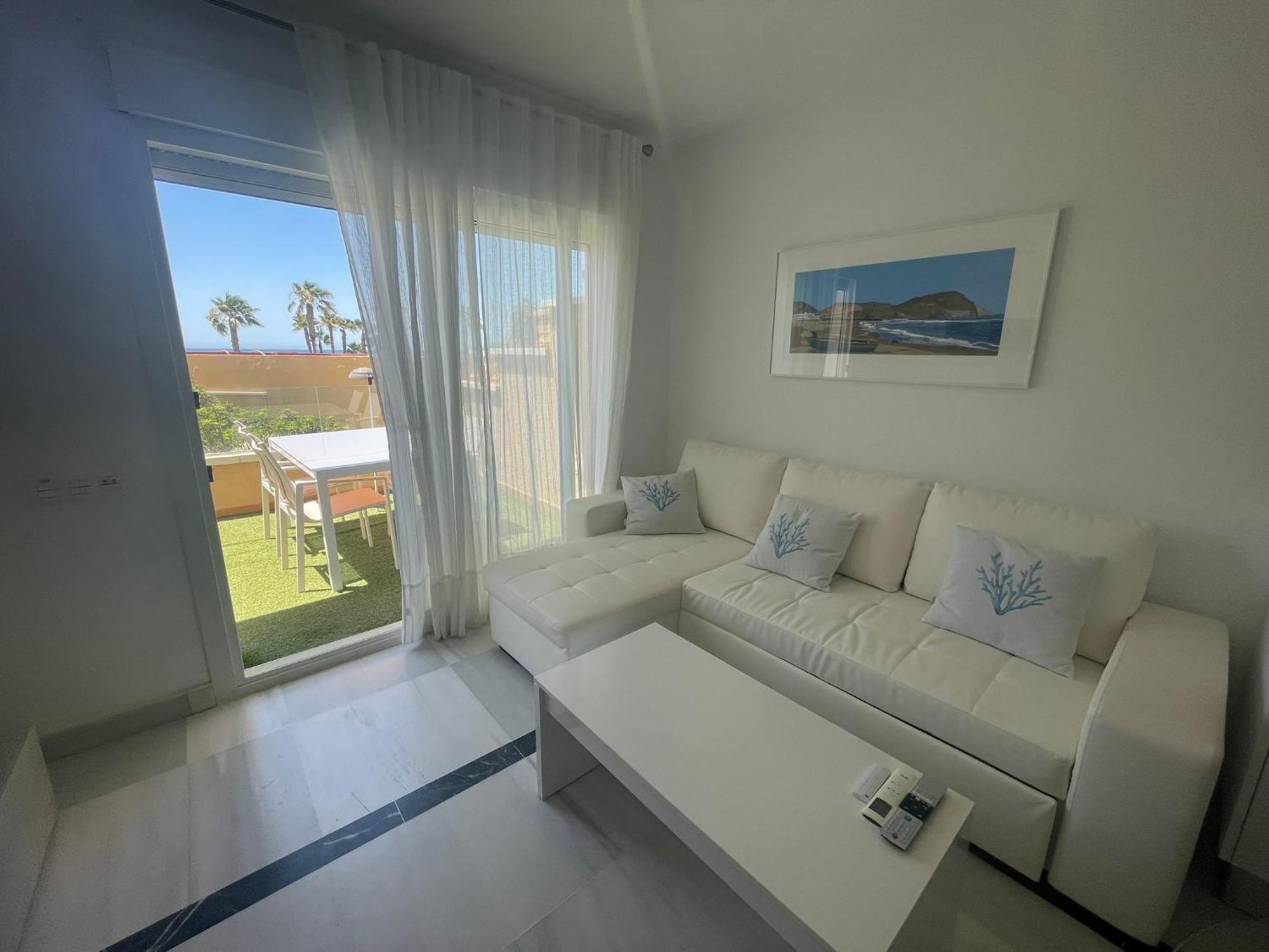 Apartamento 3 Home Suites Almeria Exterior photo